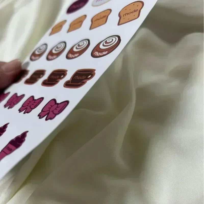 Lipstick sticker Glosses Plump Moisturizing Lip Glaze Essence Gel Oil Lipstick stickers